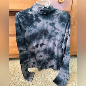 NWOT Sanctuary Tie Dye Mock Neck.


X